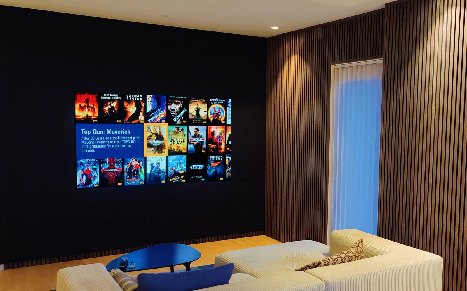 Dolby Atmos hjemmebiograf i stuen installeret af CSN Teknik